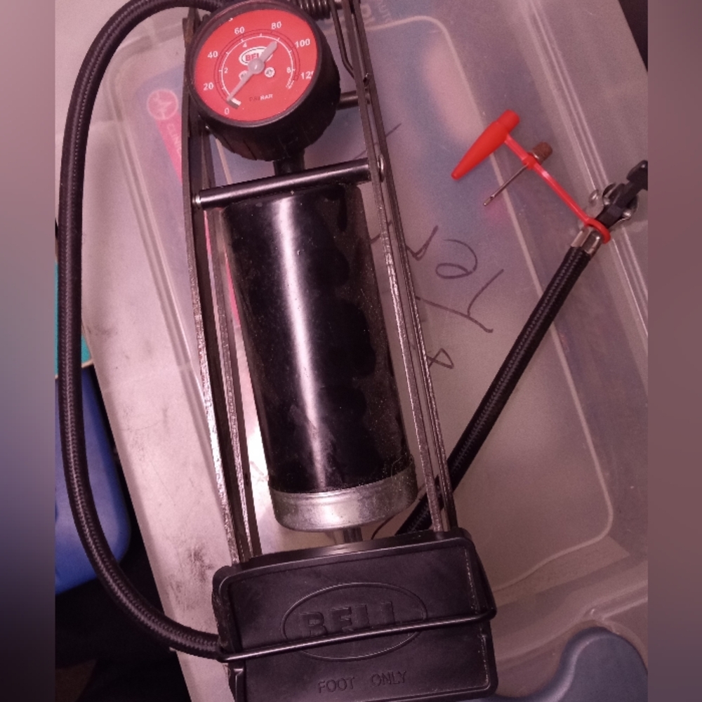 Bell Foot Pump Tire Performance Tool Tire Pump Needle Valve & Quick Release Lock